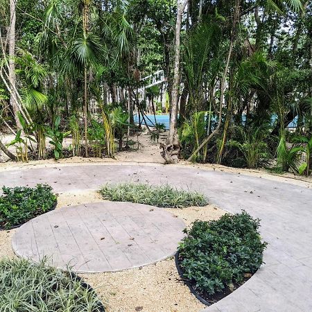 2-Bedroom Condo By The Jungle W/ Swimming Pool بويرتو موريلوس المظهر الخارجي الصورة