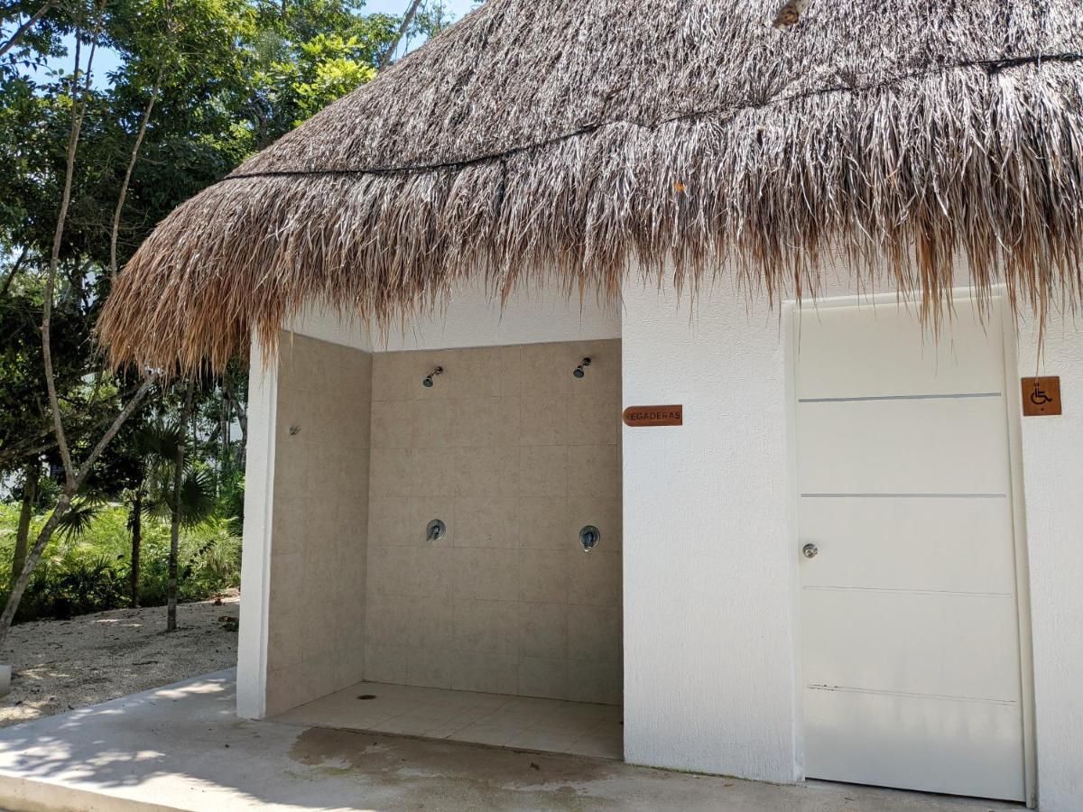 2-Bedroom Condo By The Jungle W/ Swimming Pool بويرتو موريلوس المظهر الخارجي الصورة