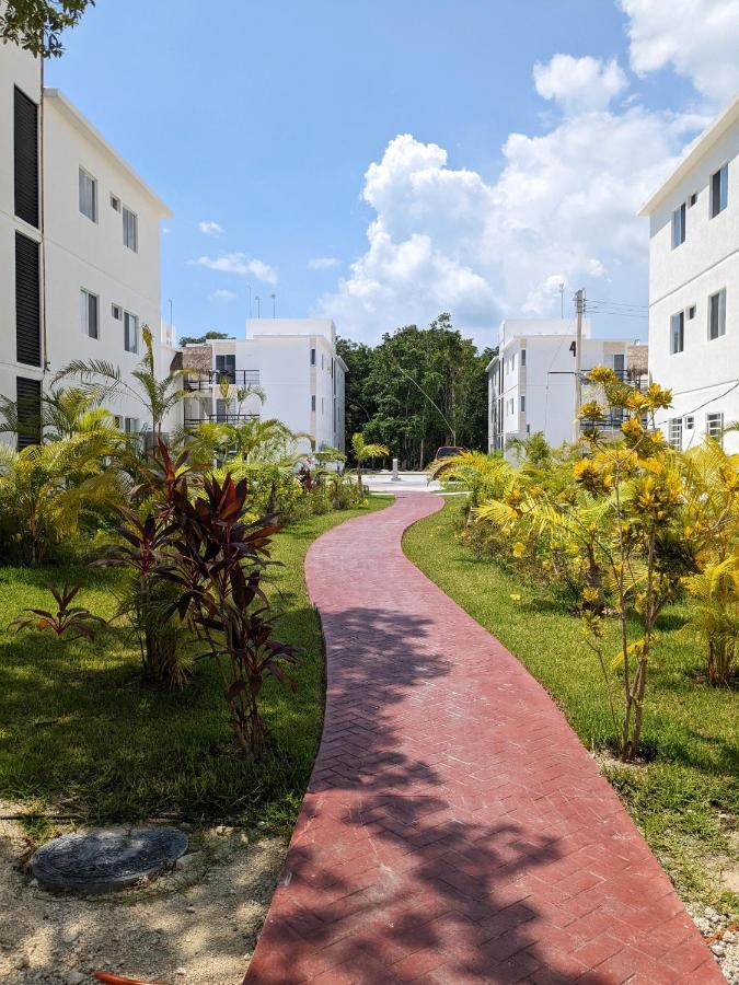 2-Bedroom Condo By The Jungle W/ Swimming Pool بويرتو موريلوس المظهر الخارجي الصورة